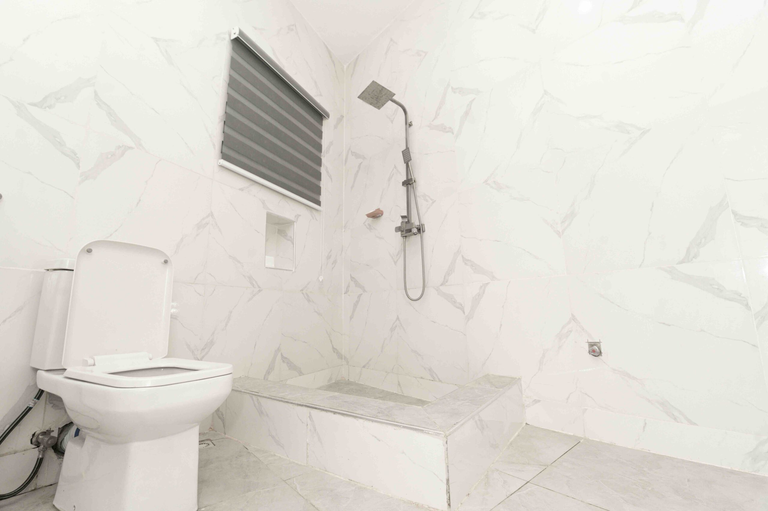 DSC_8423 gange bathroom 2