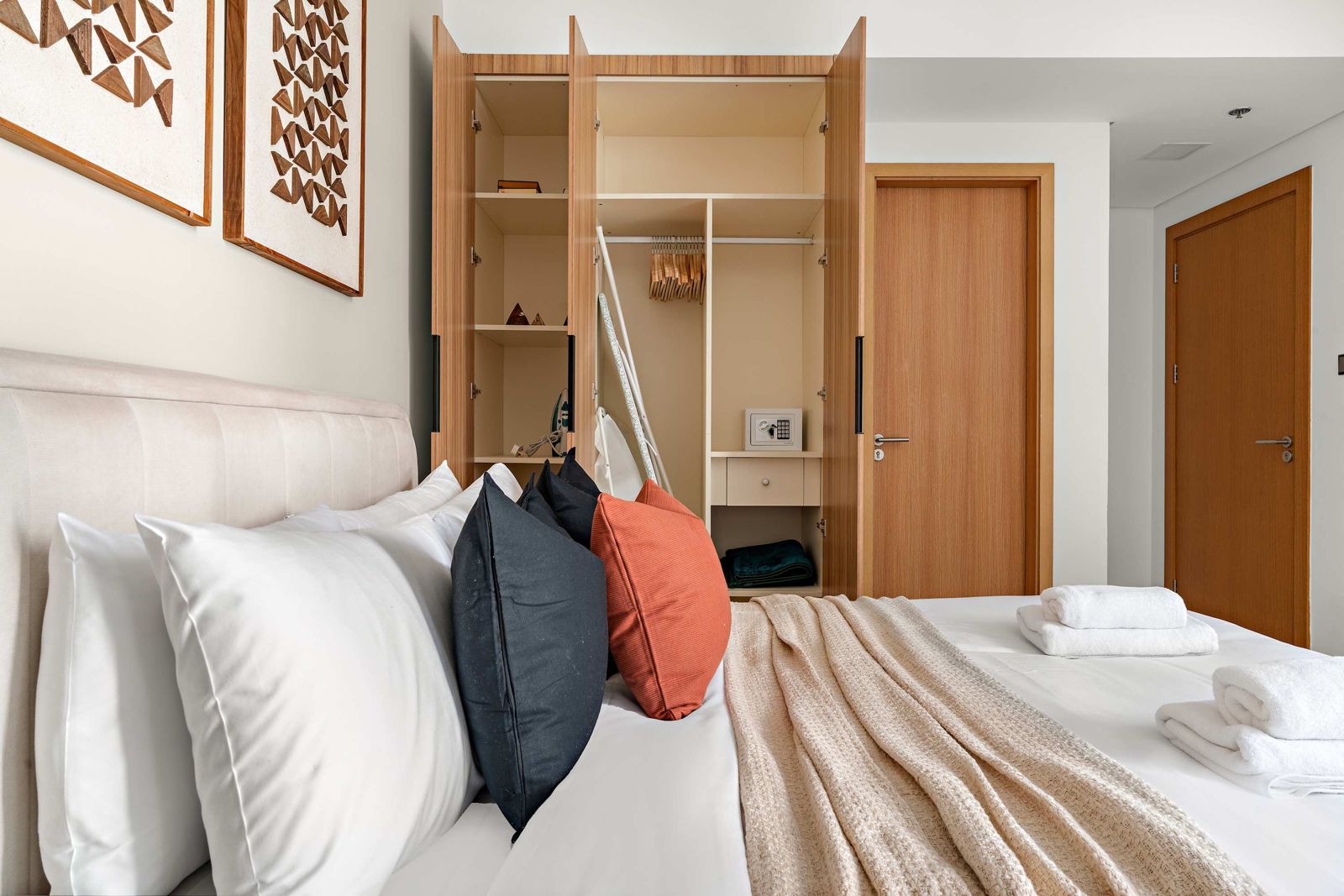 dubai apt 3 image 11